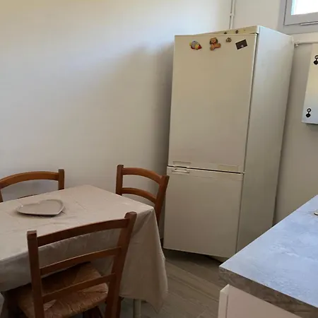 Ampio Zona San Martino Санремо