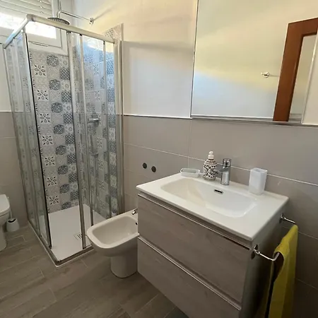 Ampio Zona San Martino Apartament *